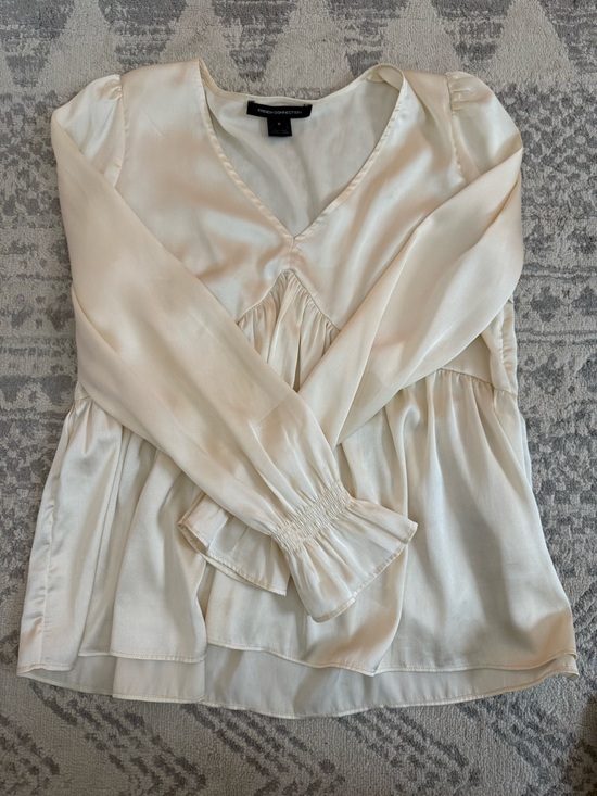 French Connection Tops - French Connection Cream Satin V-Neck Peplum Blouse